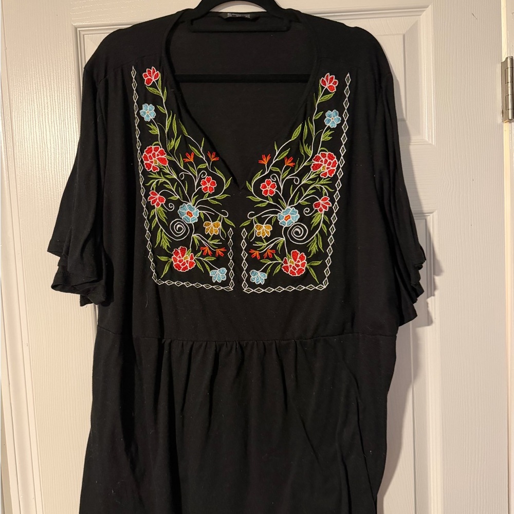 BloomChic Black Top with Colorful Floral Embroidery
